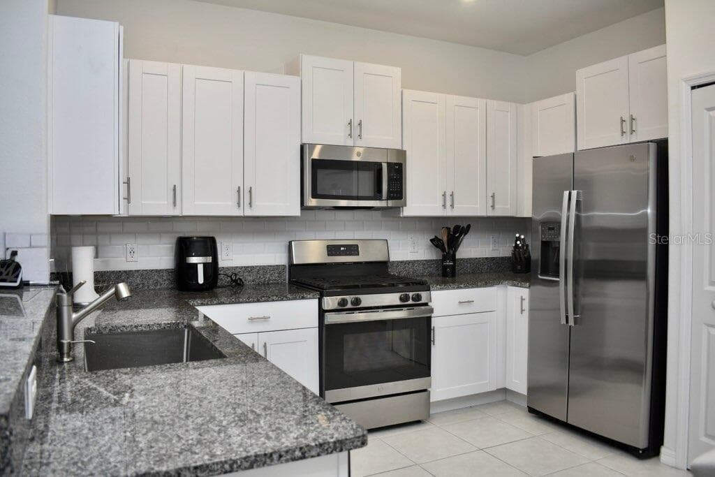 8294 CORNER PINE WAY — photo 16 of 55
