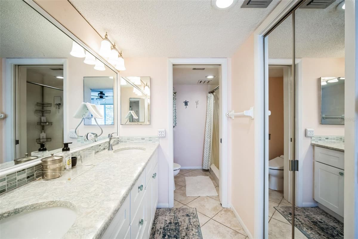 1000 RIVERSIDE DRIVE — photo 13 of 22