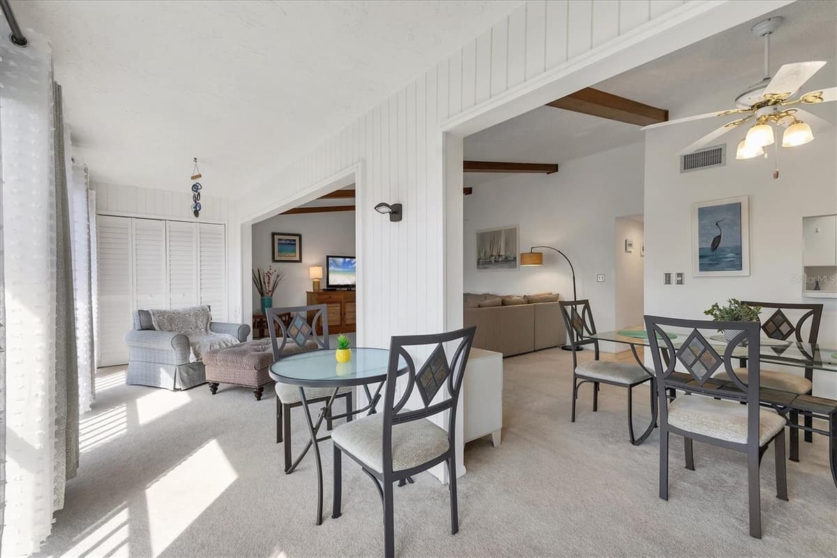 2446 CLUBHOUSE CIRCLE — photo 22 of 64