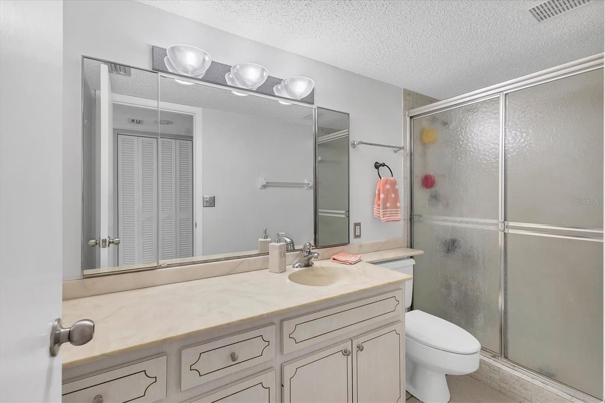 2446 CLUBHOUSE CIRCLE — photo 13 of 64