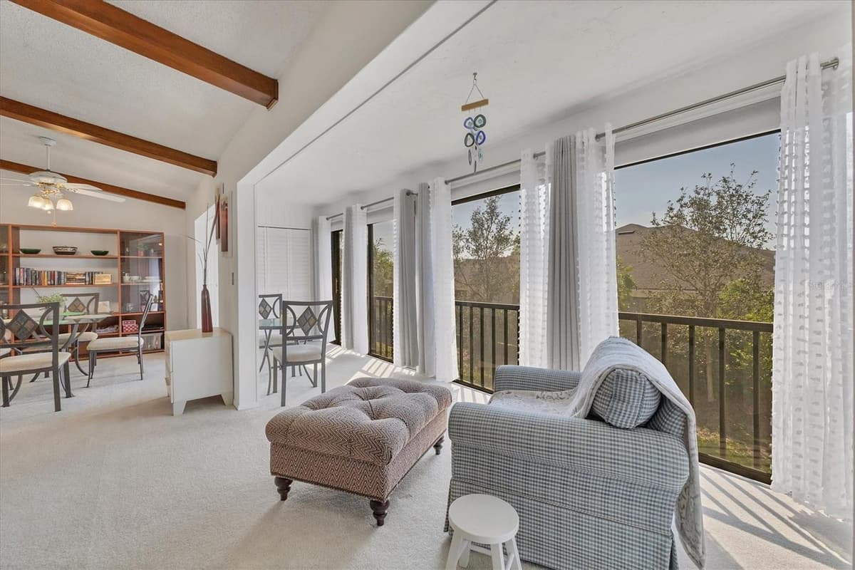 2446 CLUBHOUSE CIRCLE — photo 2 of 64