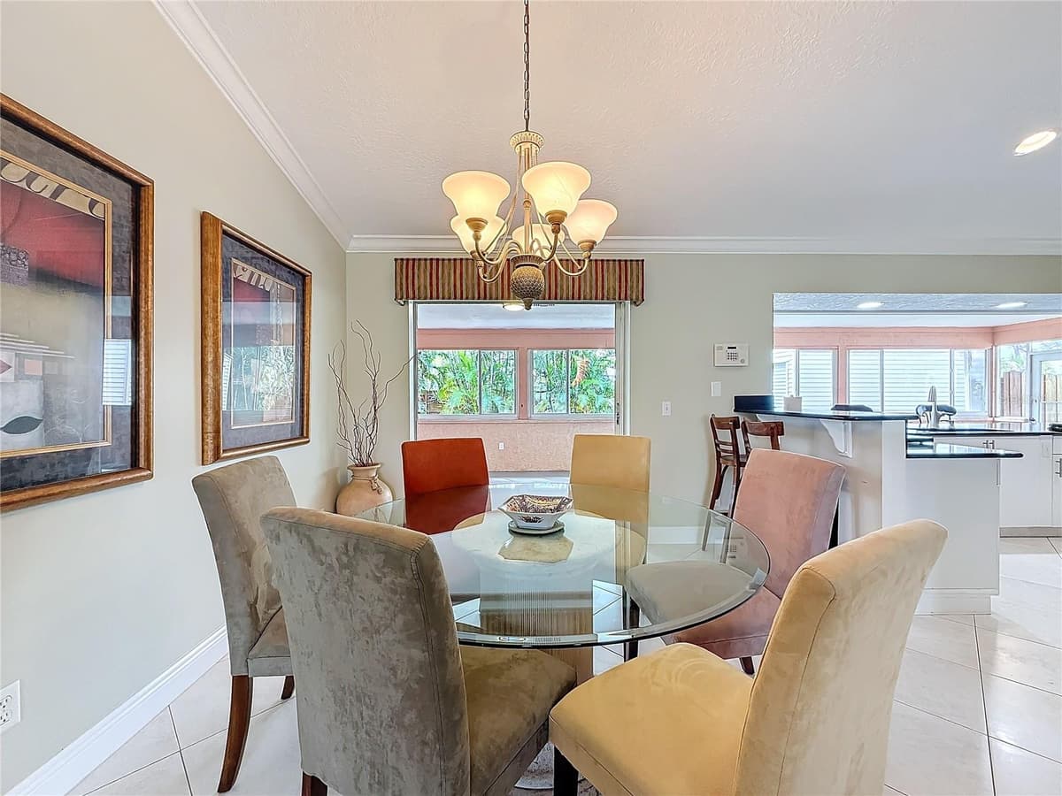 2686 FAIRGREEN ROAD — photo 8 of 37