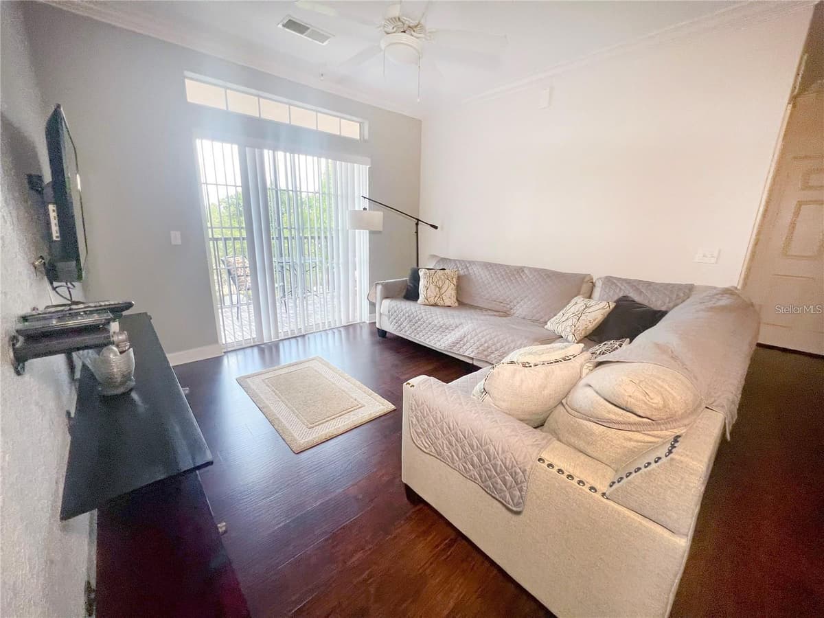 8010 TUSCANY WAY — photo 17 of 40