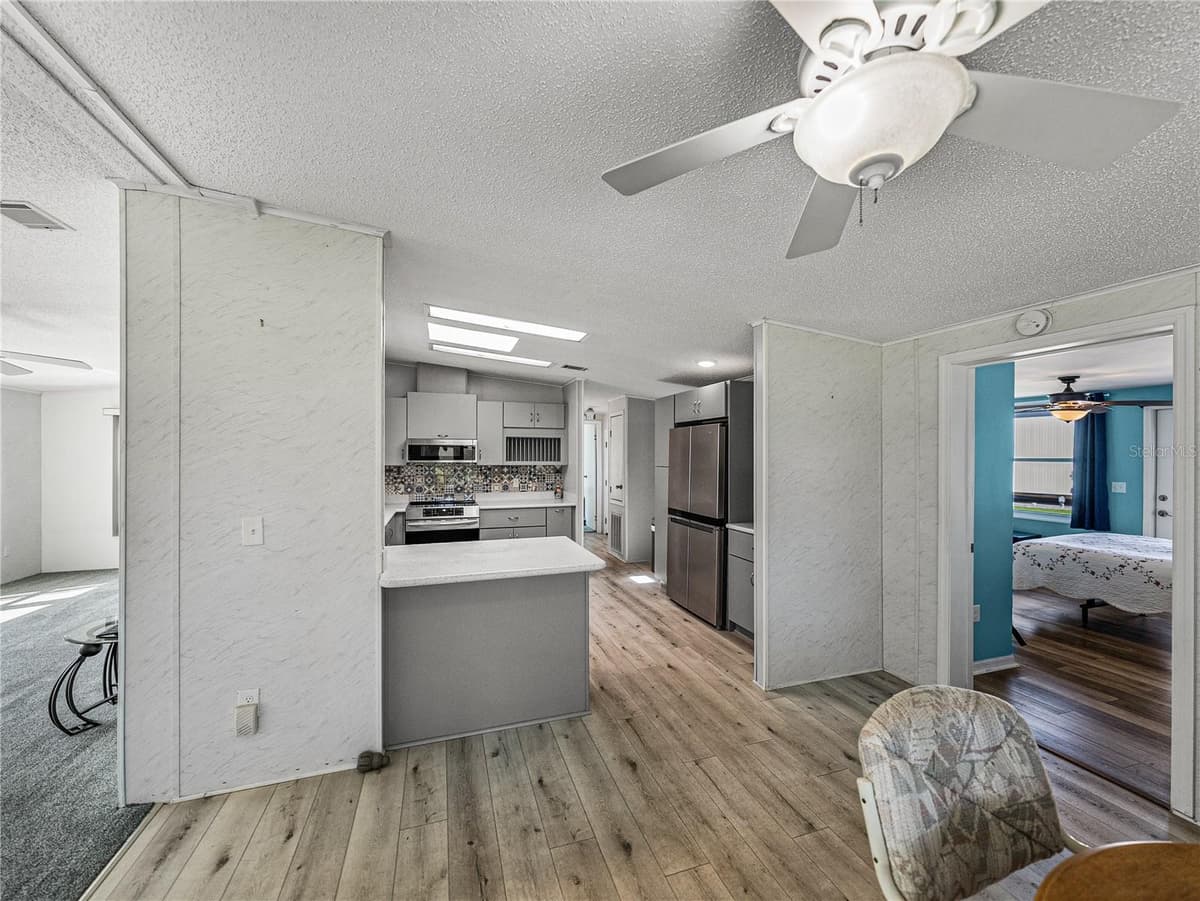 8925 SOUTHSHORE COURT — photo 9 of 88