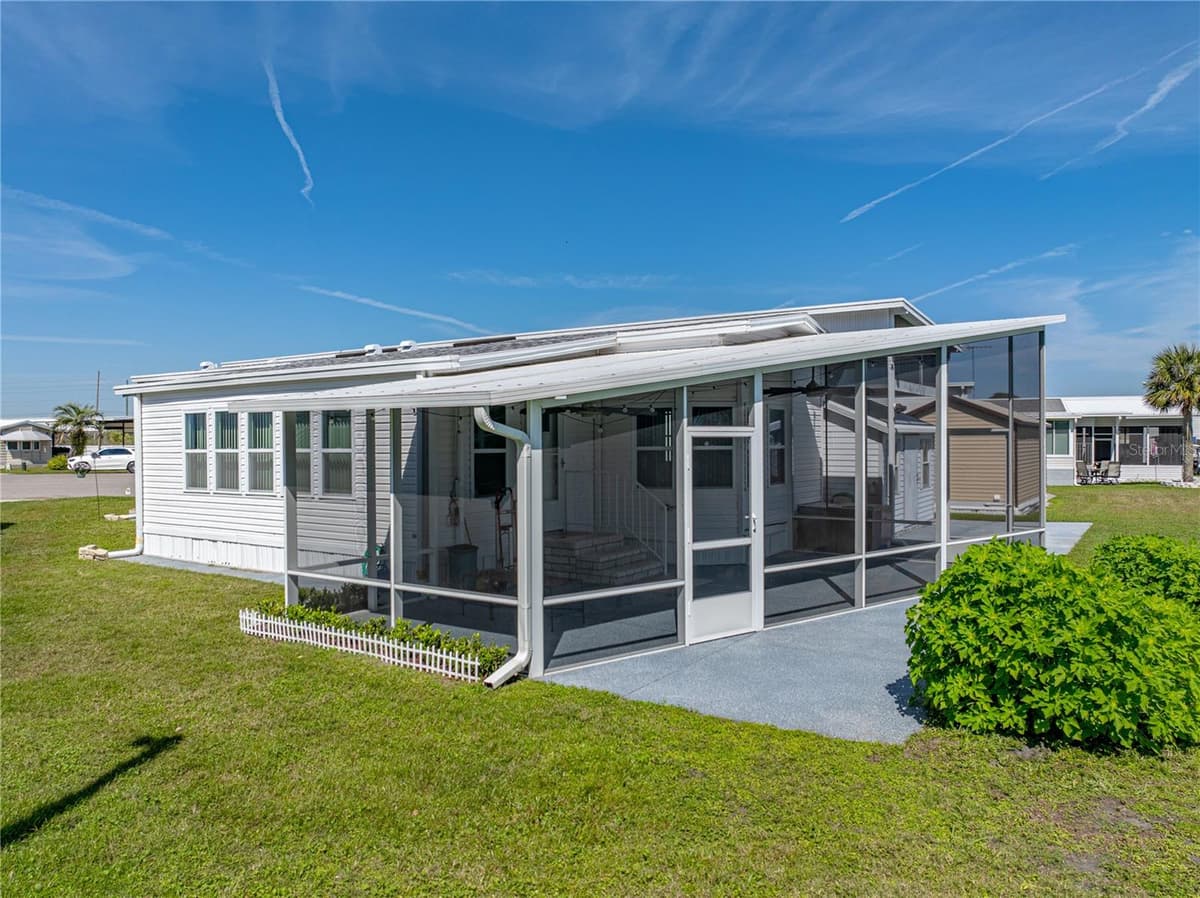 8925 SOUTHSHORE COURT — photo 48 of 88