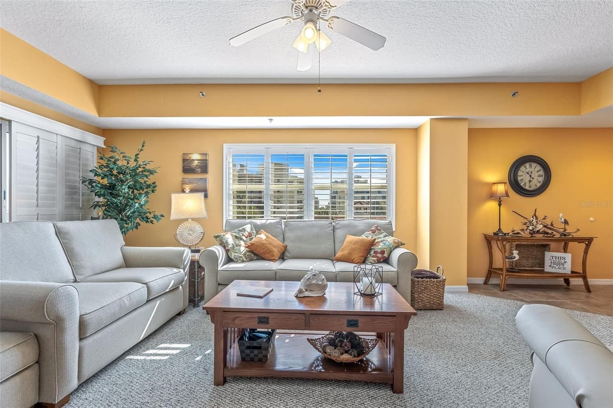 5300 ATLANTIC AVENUE — photo 4 of 46