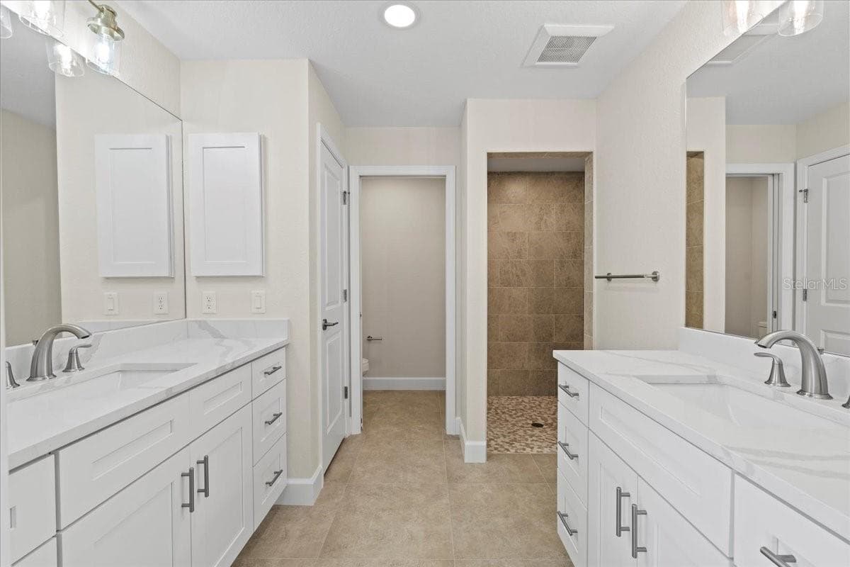 109 BEAU RIVAGE DRIVE — photo 35 of 51