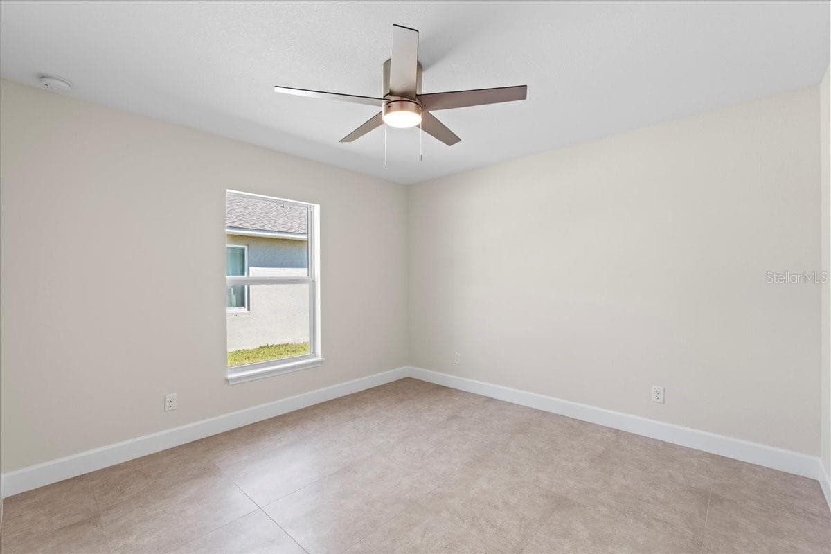 109 BEAU RIVAGE DRIVE — photo 25 of 51