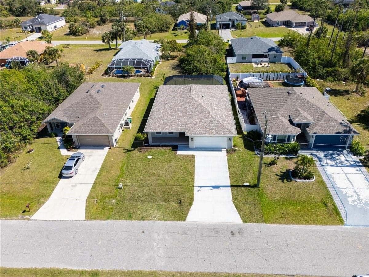 109 BEAU RIVAGE DRIVE — photo 41 of 51