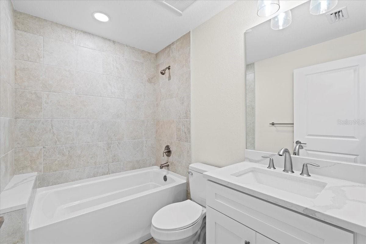 109 BEAU RIVAGE DRIVE — photo 24 of 51