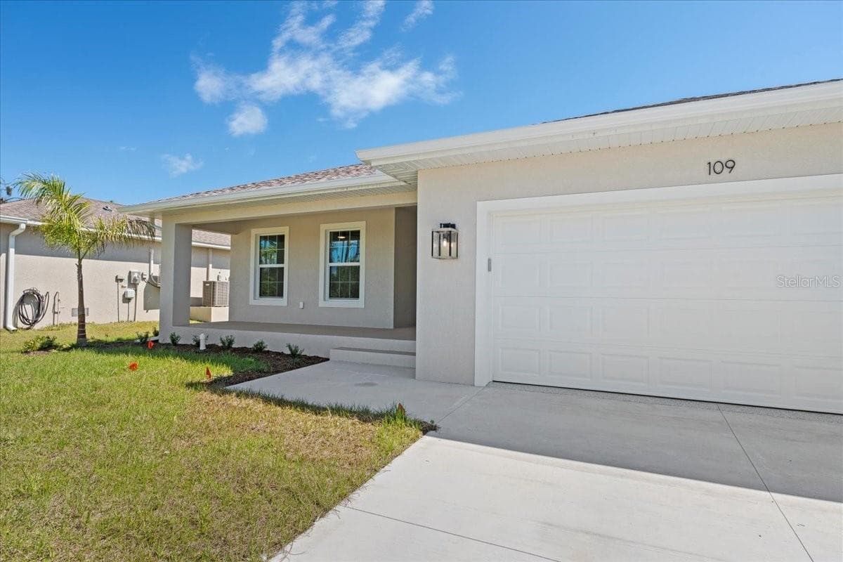 109 BEAU RIVAGE DRIVE — photo 5 of 51