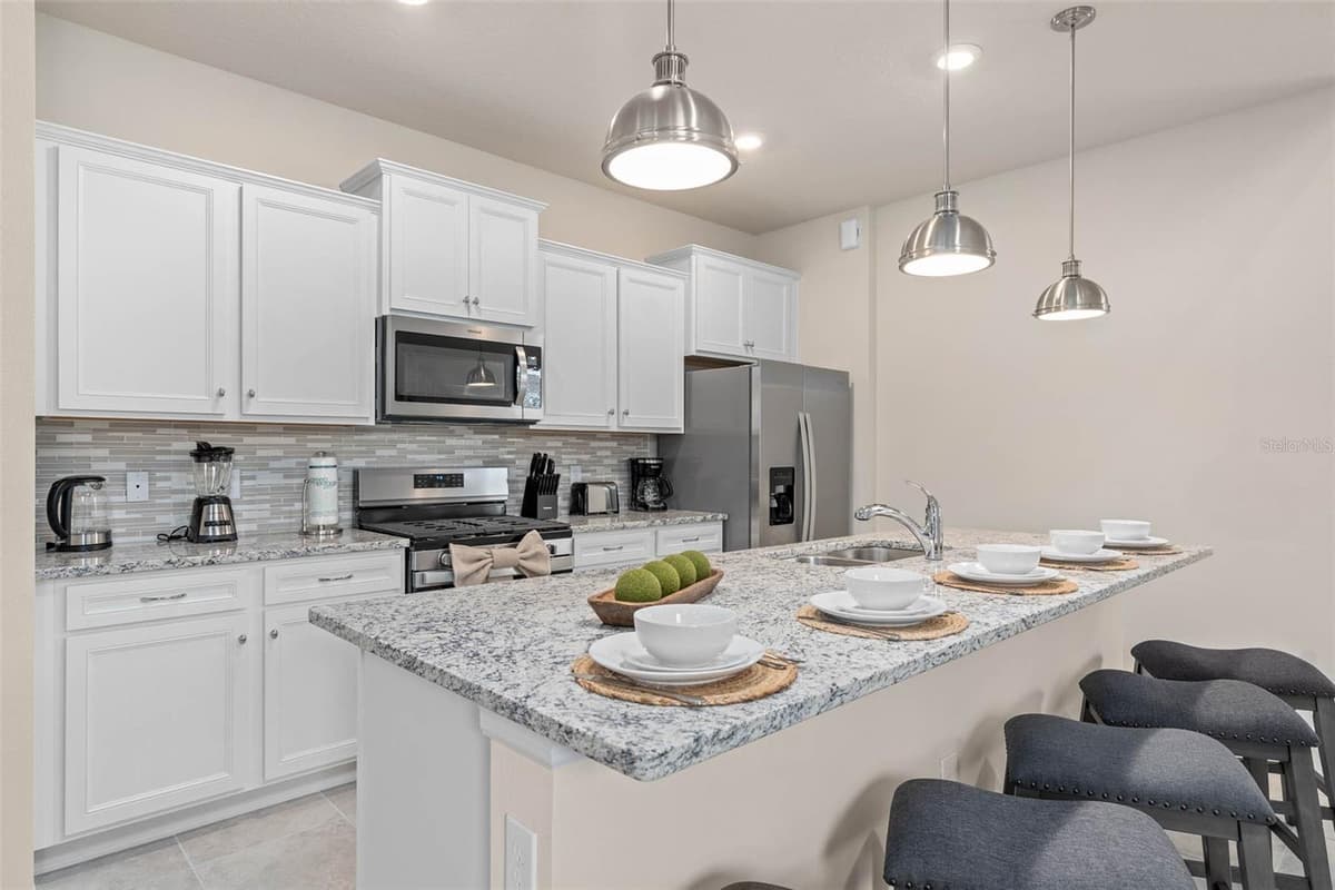 7180 OAKMOSS LOOP — photo 9 of 34