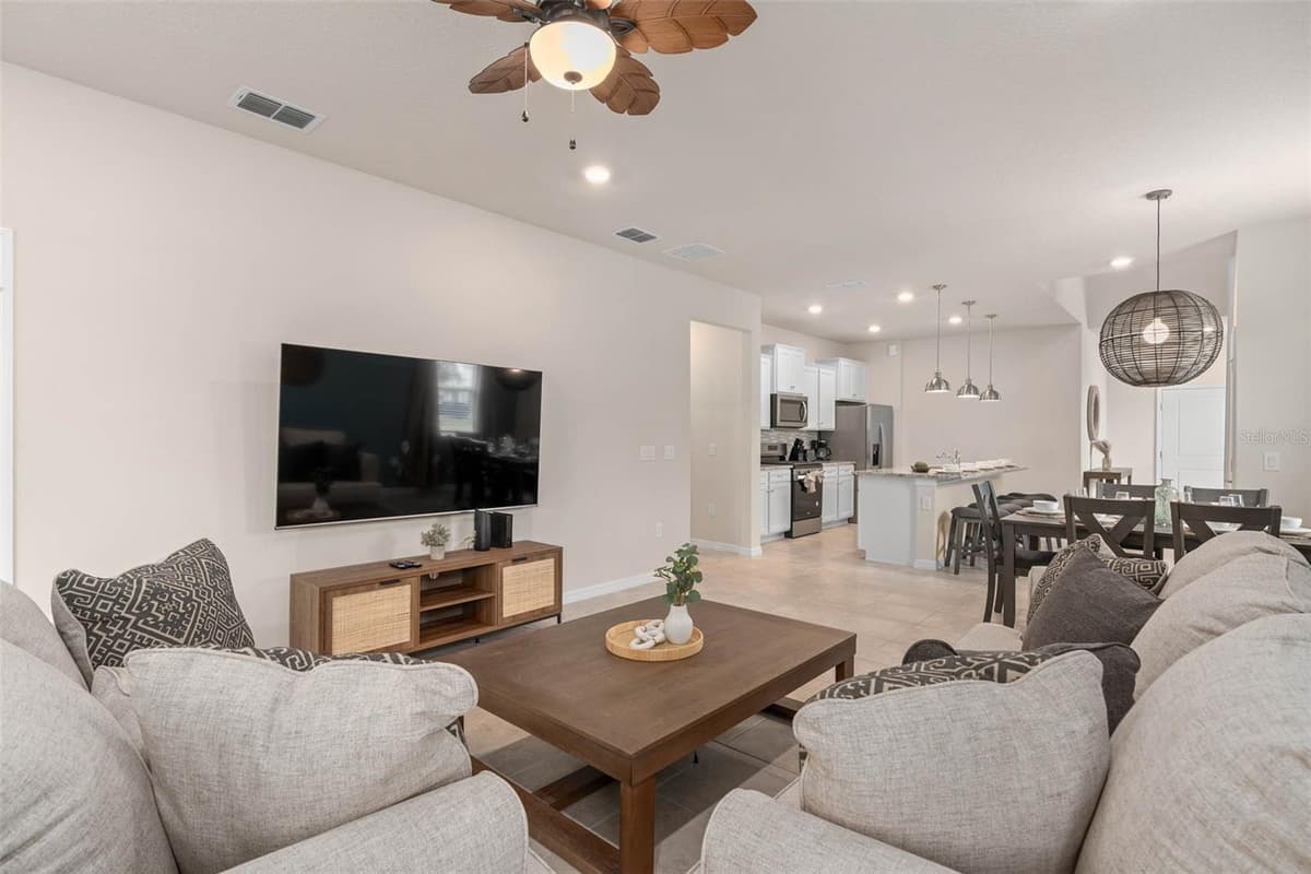 7180 OAKMOSS LOOP — photo 15 of 34