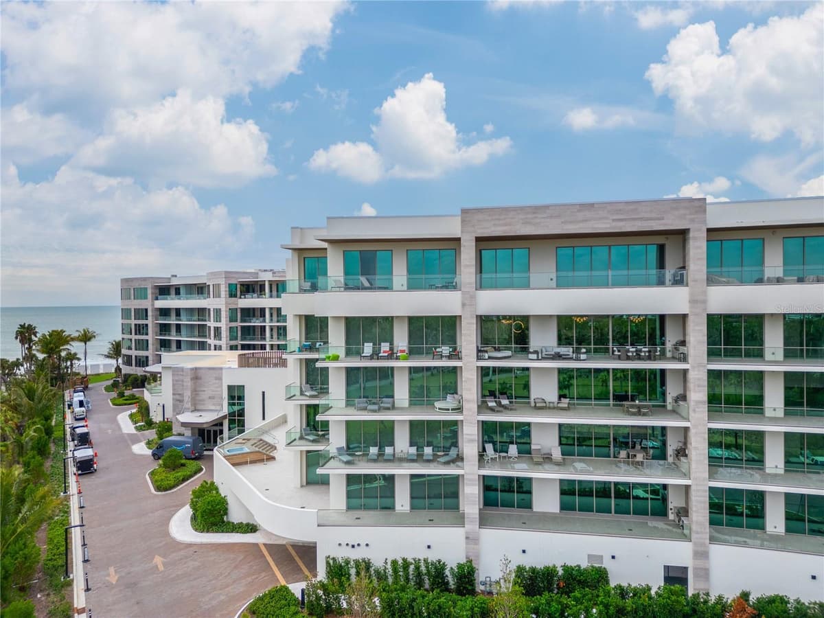 1581 GULF OF MEXICO DRIVE — photo 1 of 12