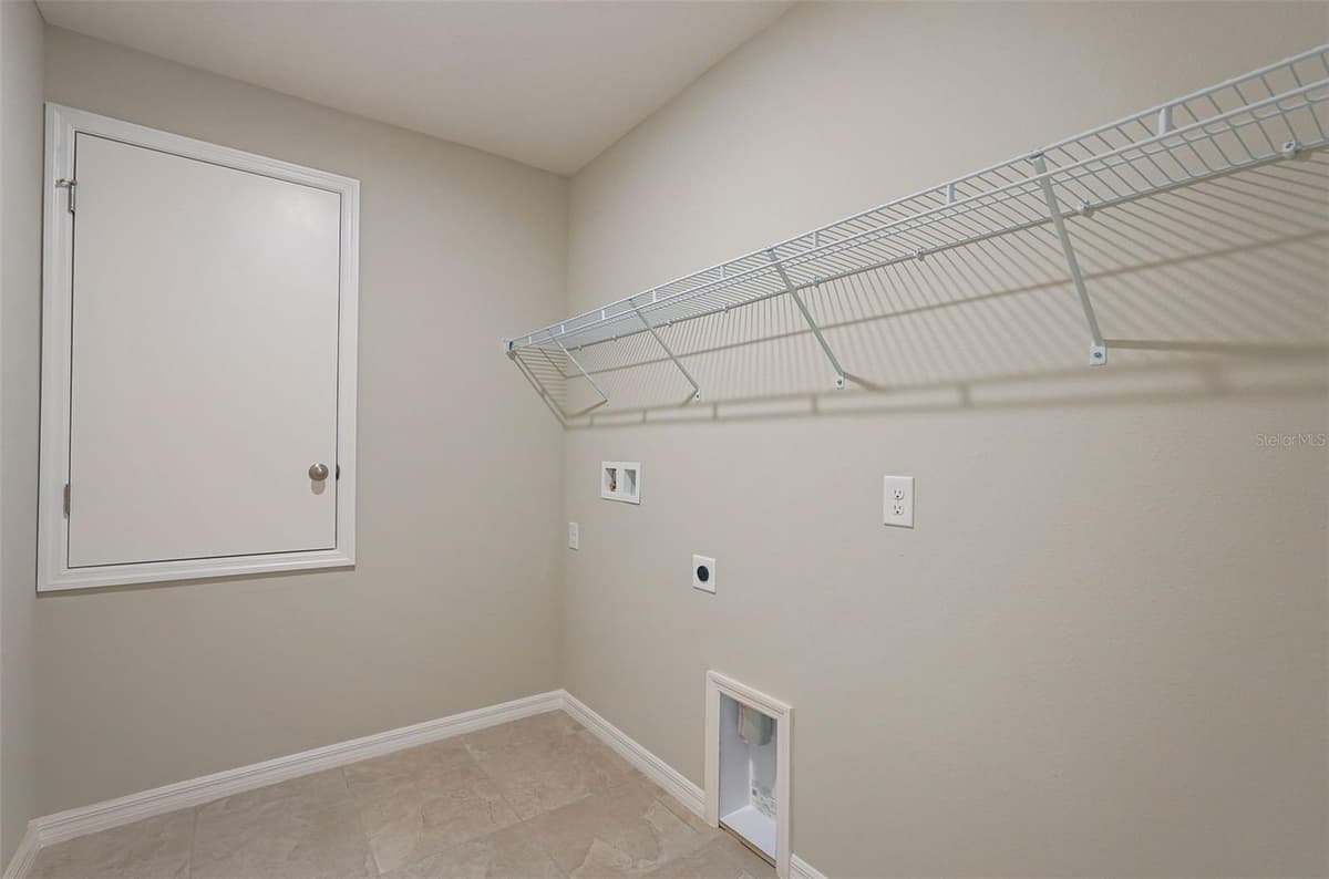 3230 VICEROY COURT — photo 43 of 48