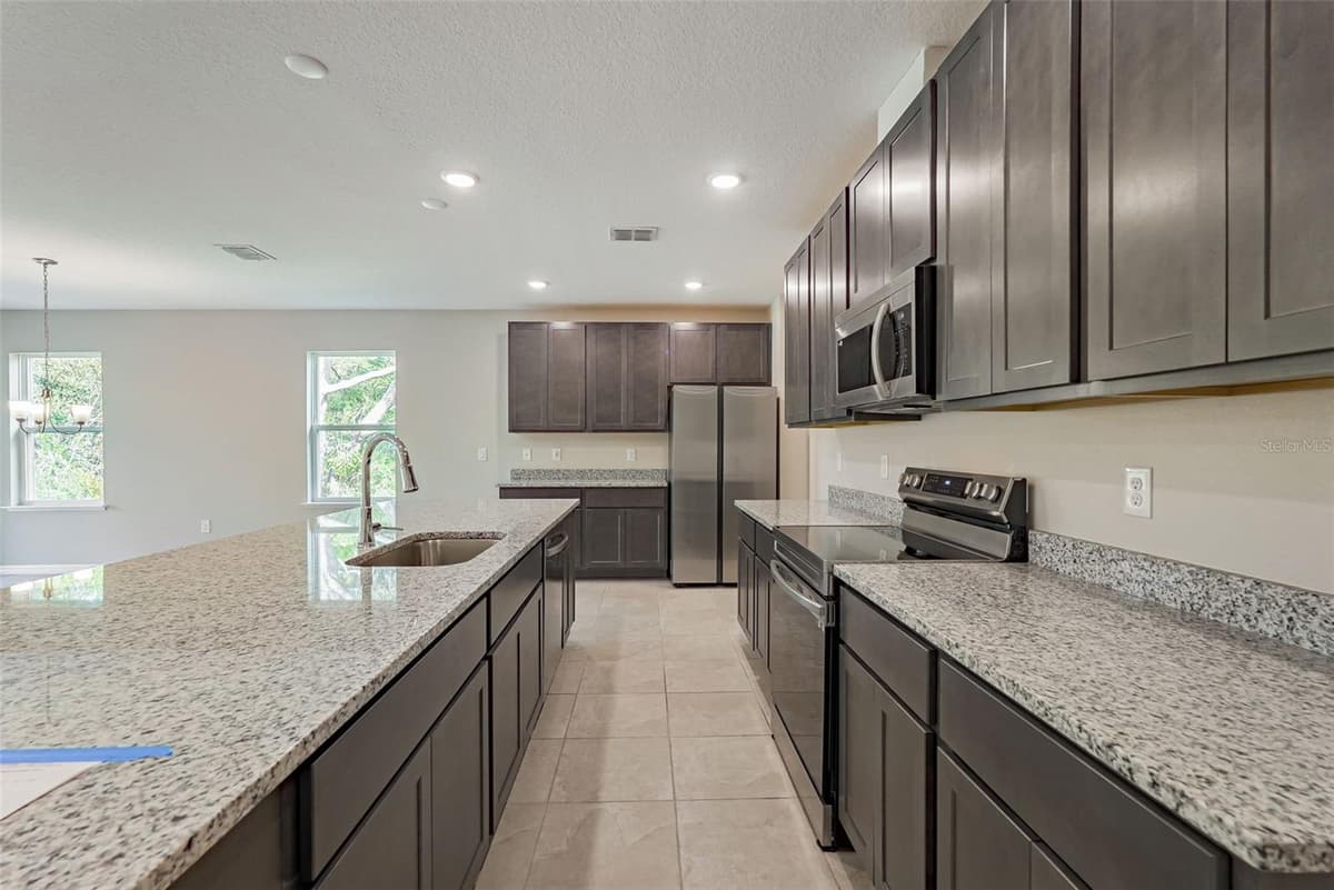 3230 VICEROY COURT — photo 25 of 48