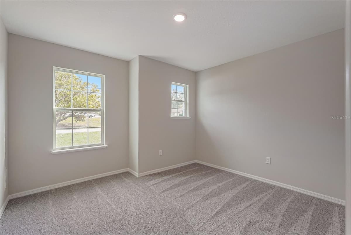 3230 VICEROY COURT — photo 41 of 48