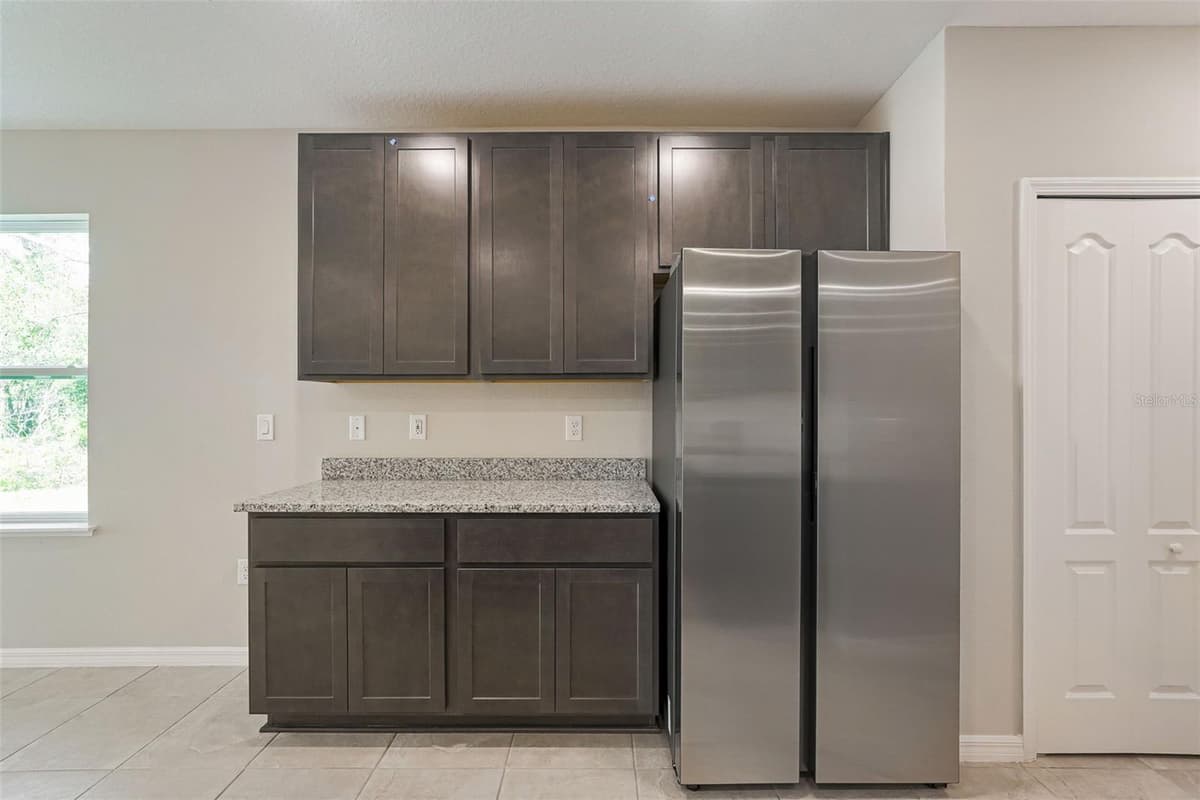 3230 VICEROY COURT — photo 27 of 48