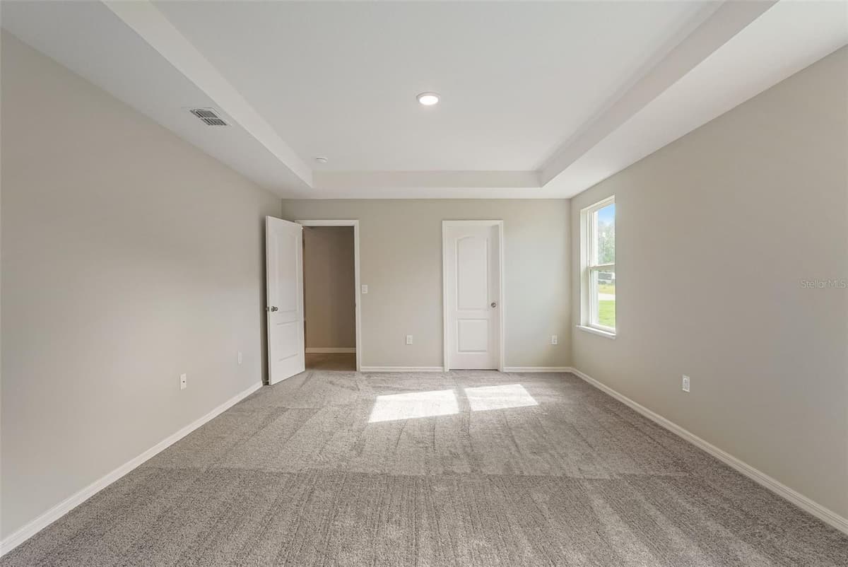3230 VICEROY COURT — photo 35 of 48