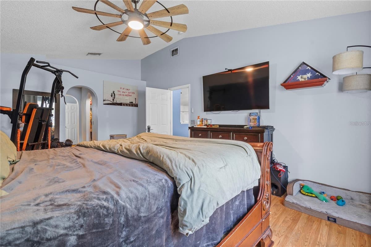 57 RYARBOR DRIVE — photo 23 of 41