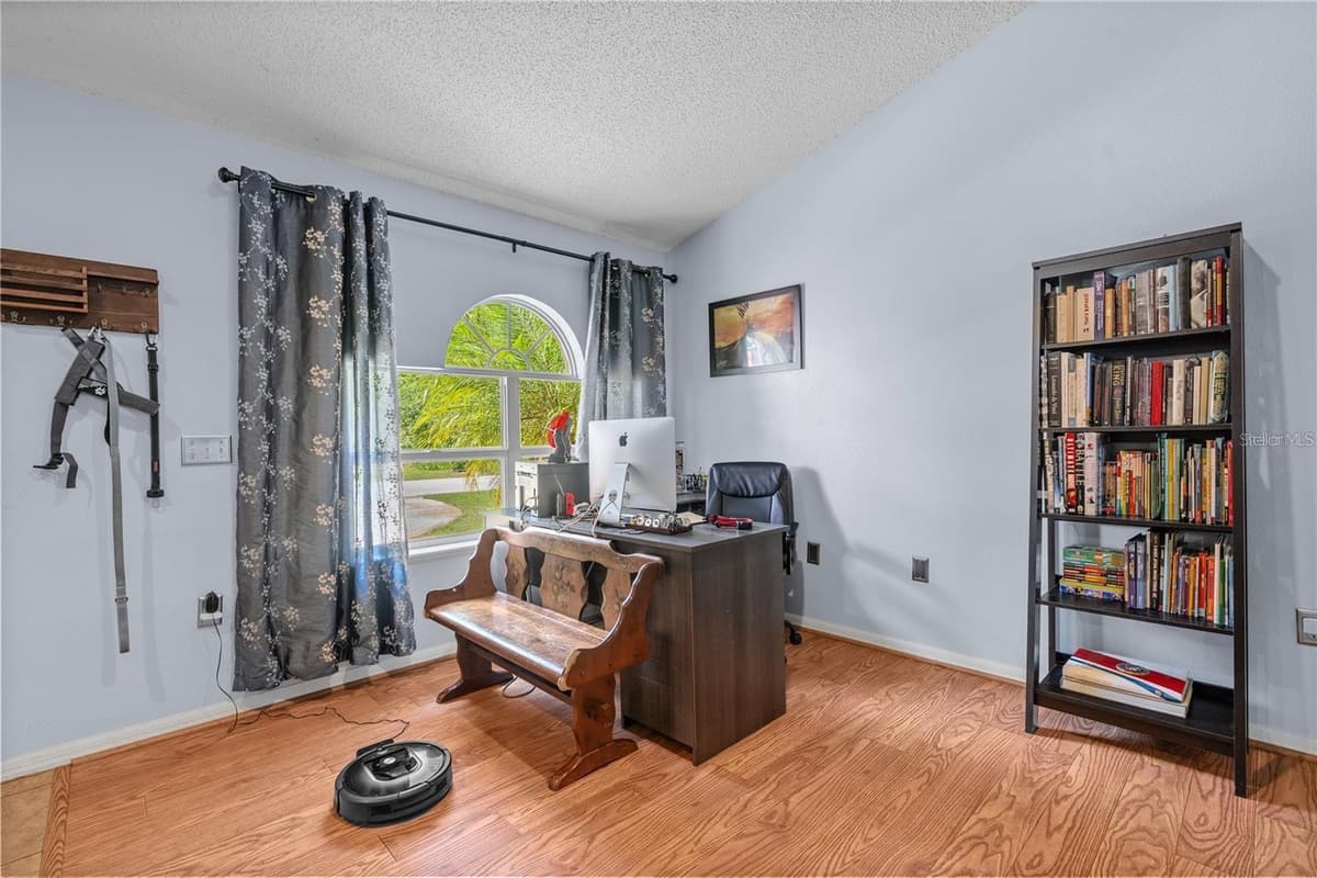 57 RYARBOR DRIVE — photo 10 of 41