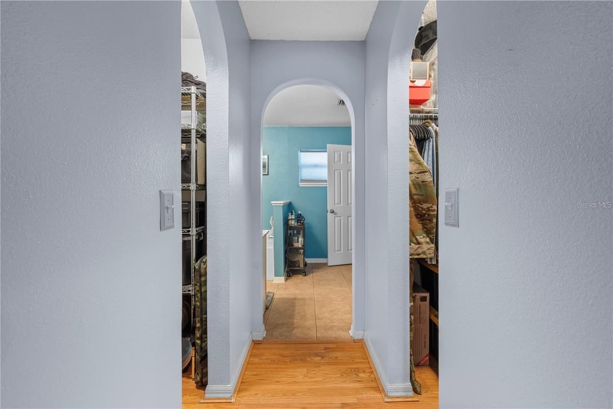 57 RYARBOR DRIVE — photo 24 of 41