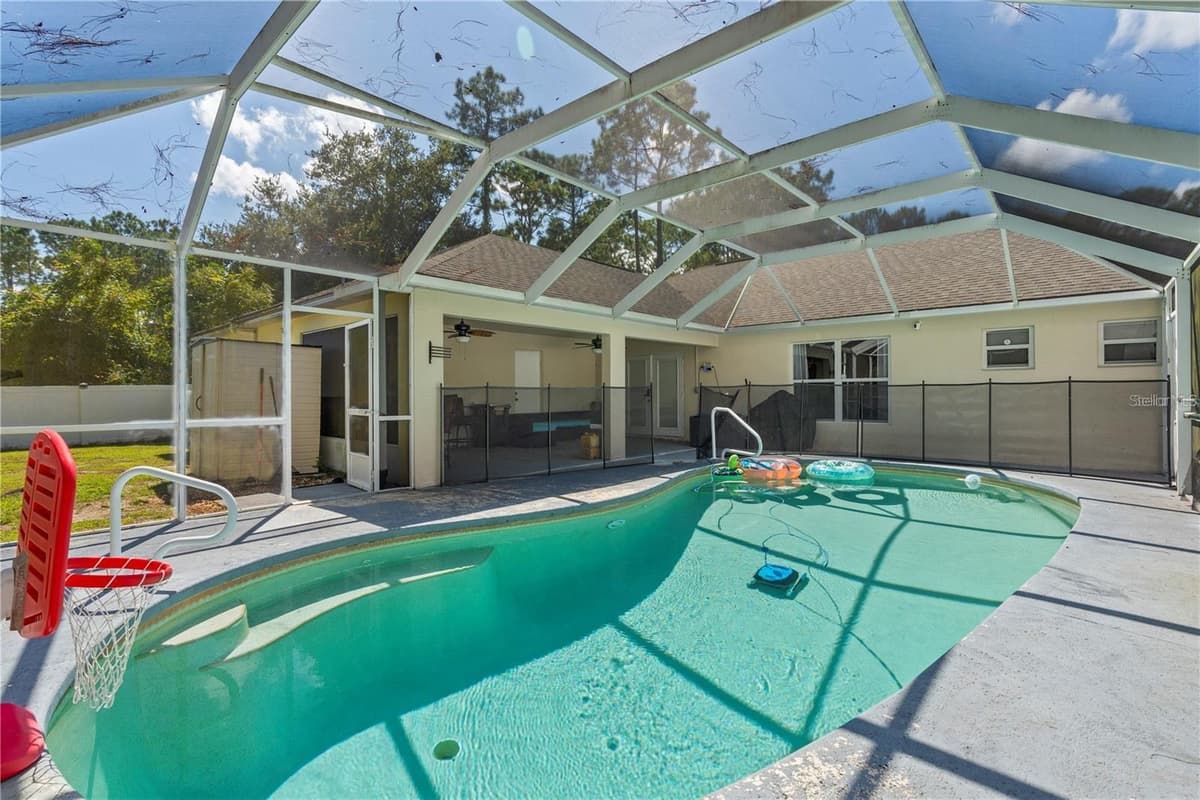 57 RYARBOR DRIVE — photo 7 of 41