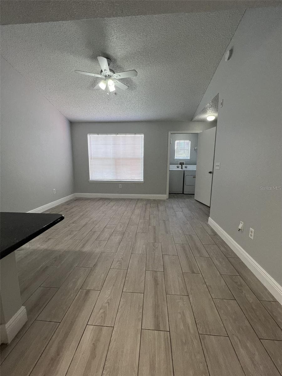 2207 ANTIGUA PLACE — photo 10 of 25
