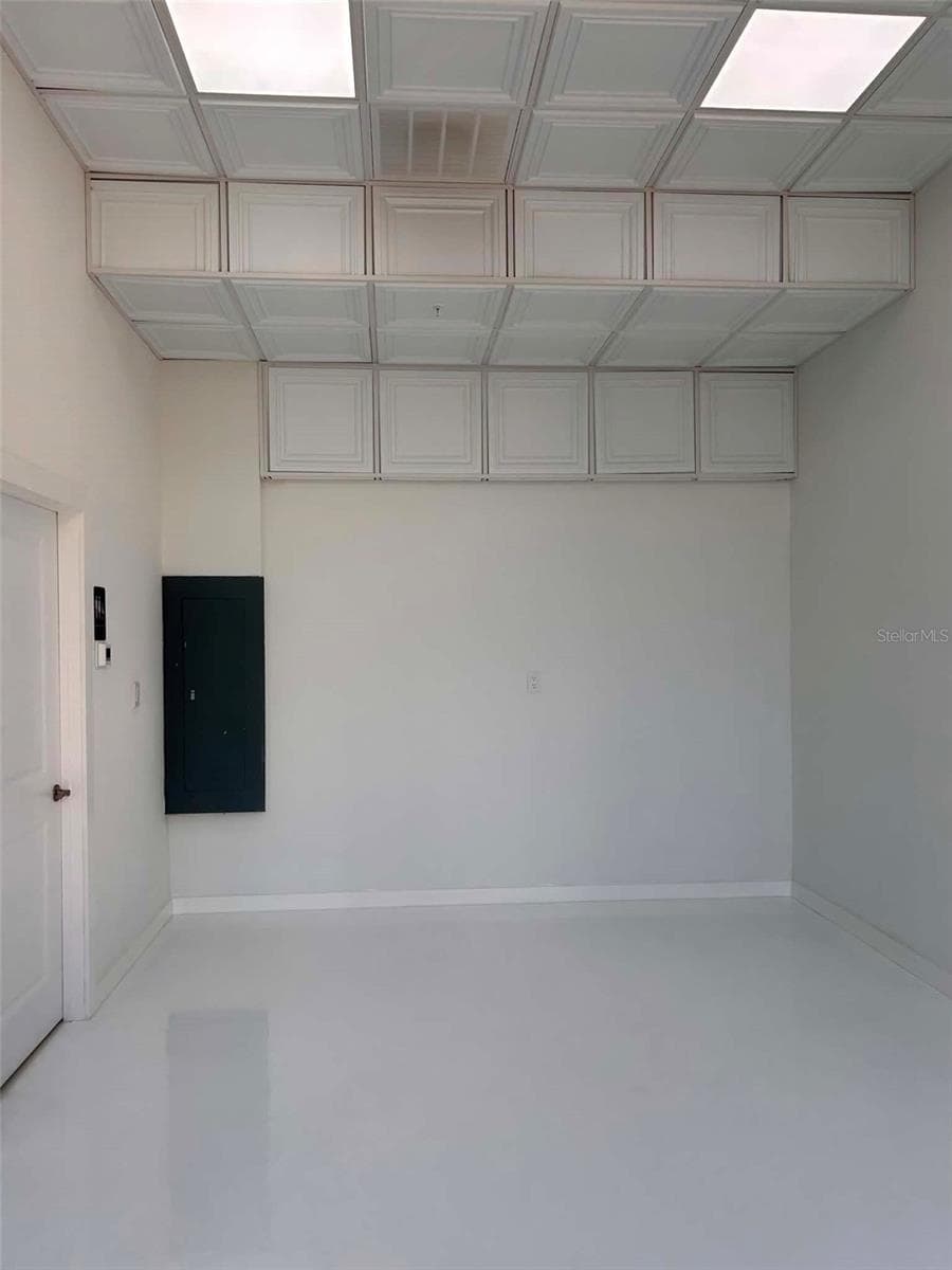 1558 4TH STREET — photo 3 of 42
