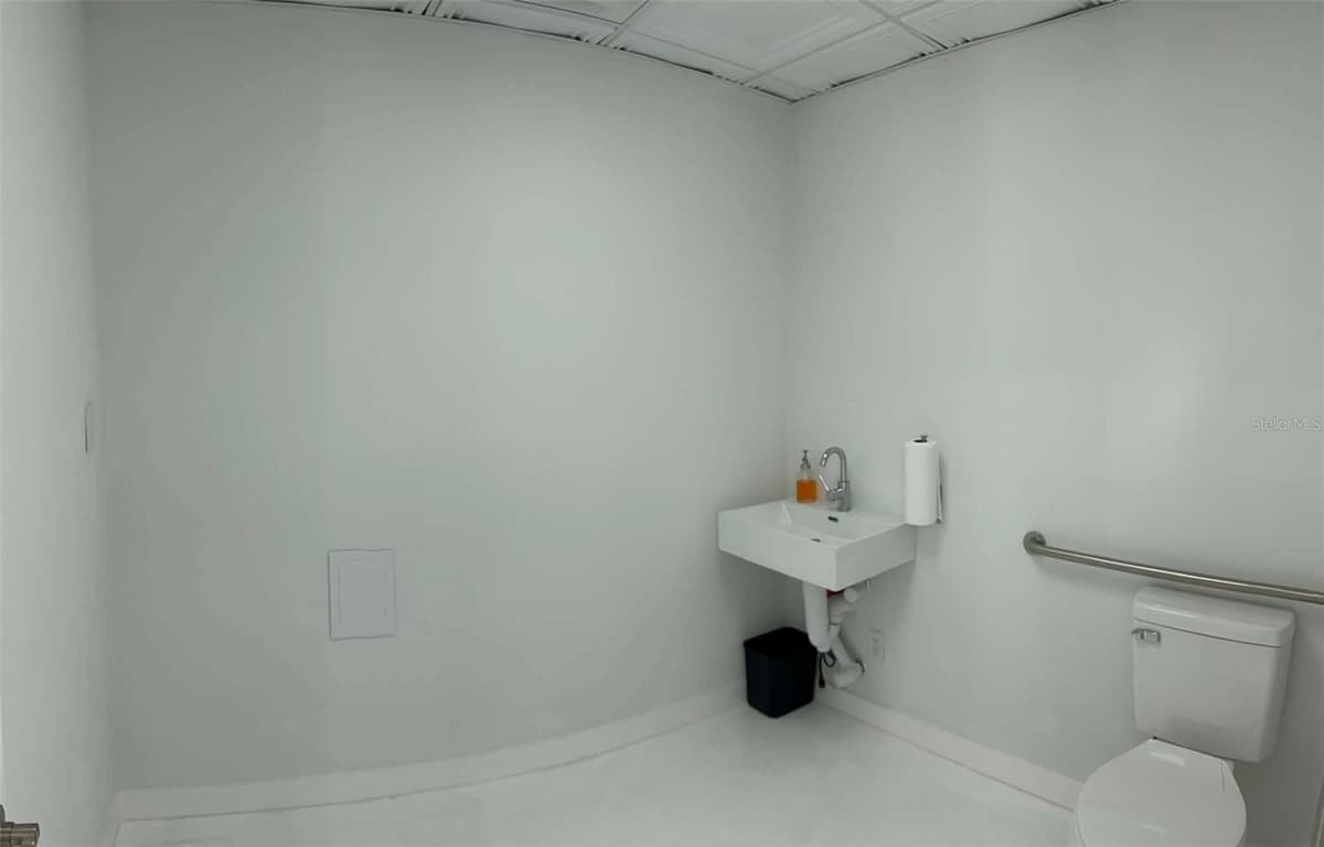 1558 4TH STREET — photo 18 of 42