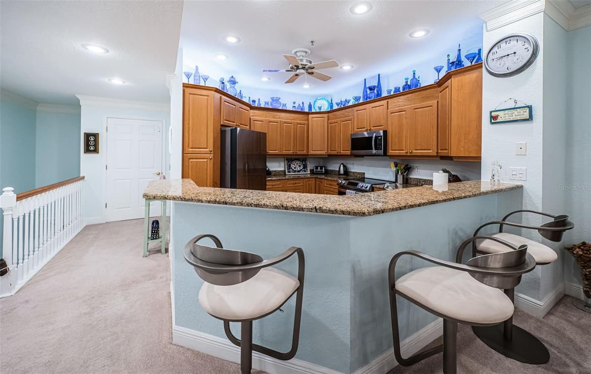 11595 GULF BOULEVARD — photo 12 of 46