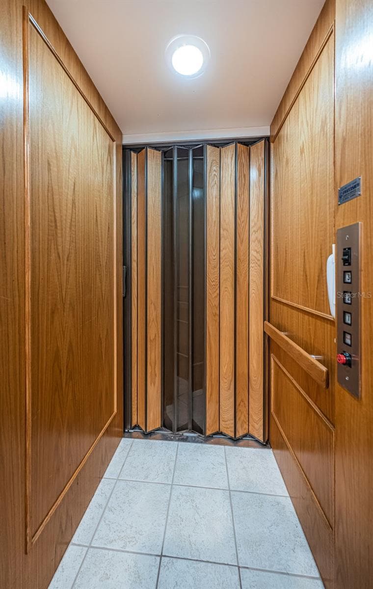 11595 GULF BOULEVARD — photo 32 of 46