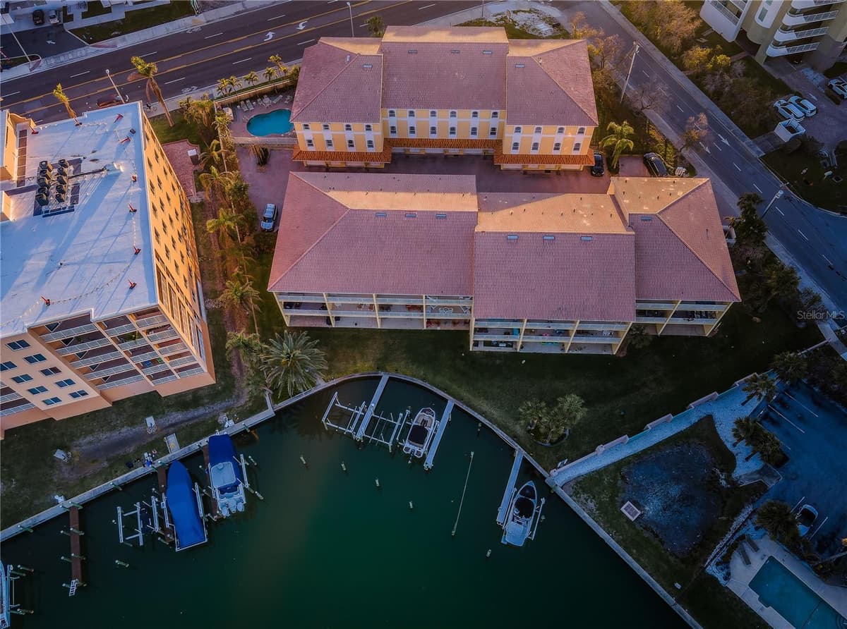 11595 GULF BOULEVARD — photo 45 of 46