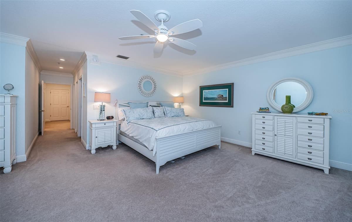 11595 GULF BOULEVARD — photo 21 of 46