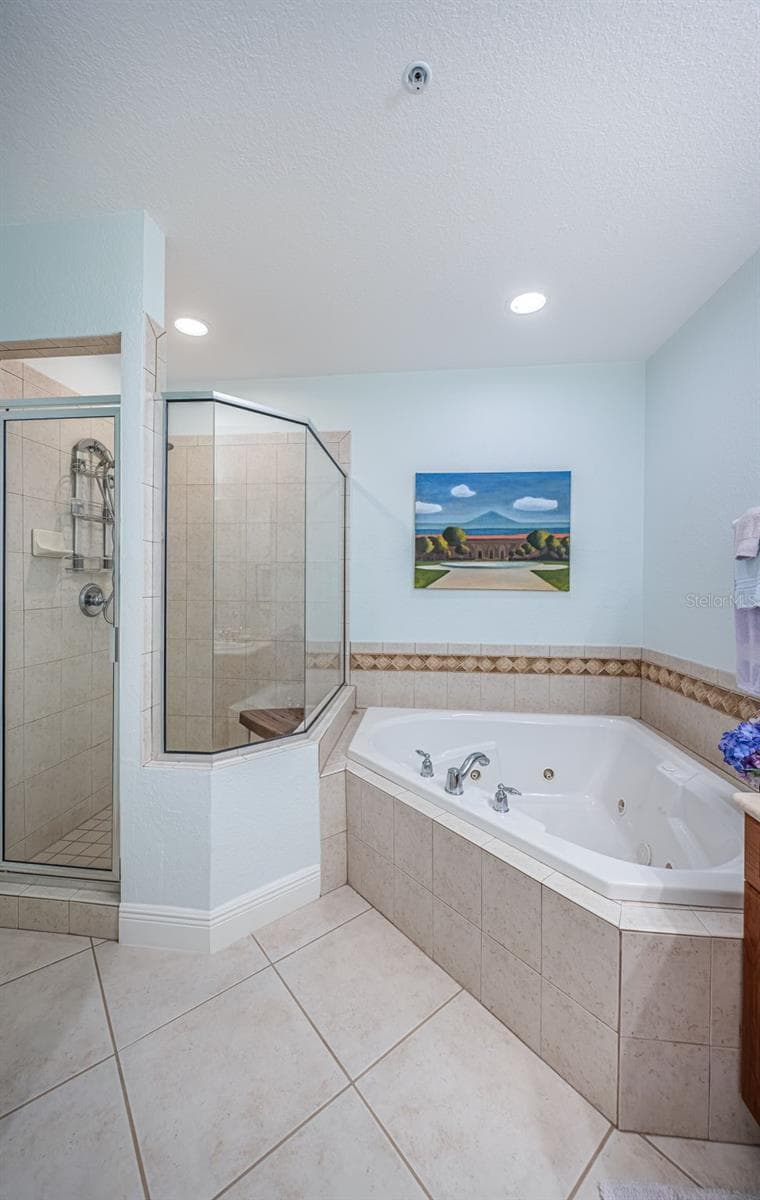 11595 GULF BOULEVARD — photo 27 of 46