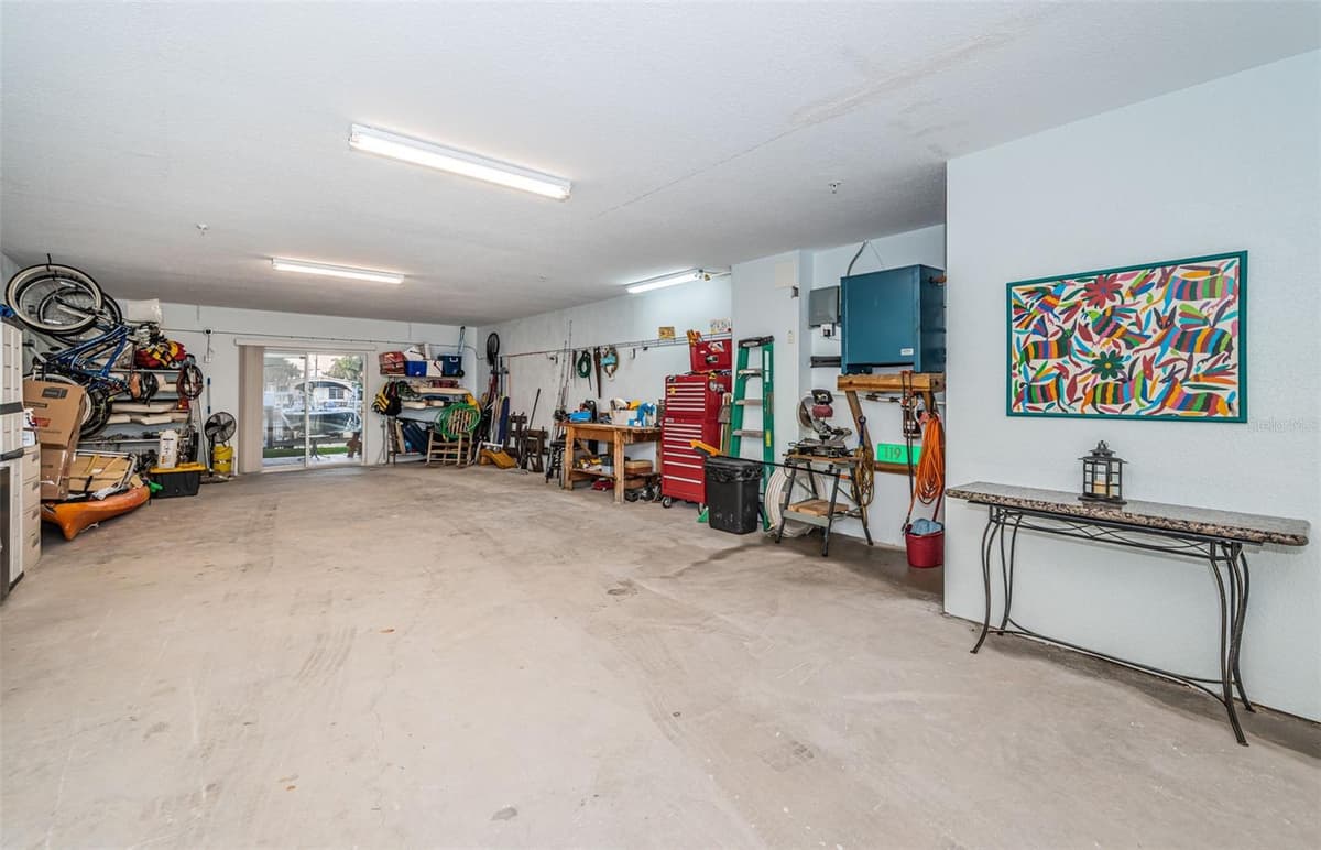 11595 GULF BOULEVARD — photo 34 of 46