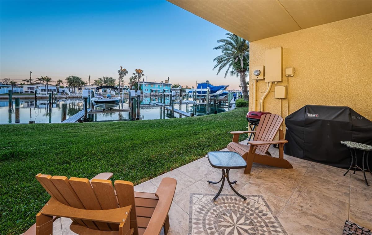 11595 GULF BOULEVARD — photo 35 of 46