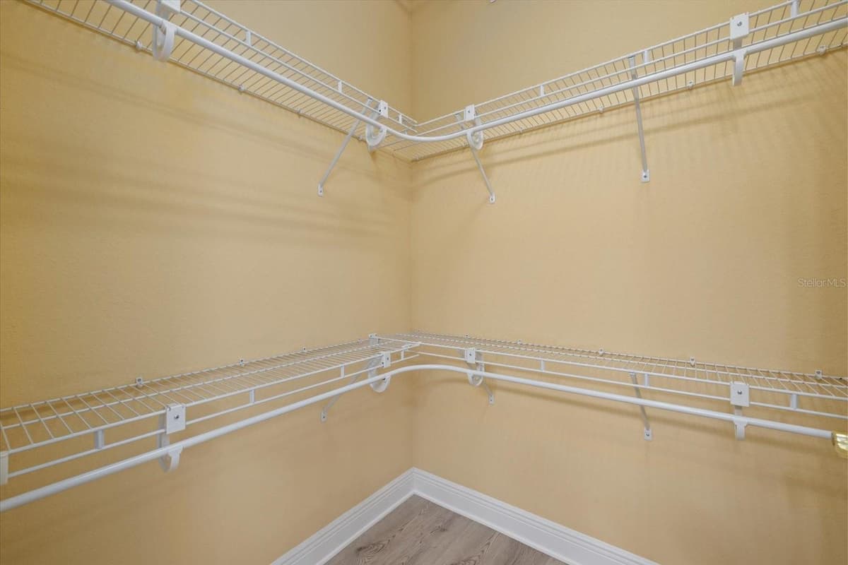 4331 TURNBERRY CIRCLE — photo 16 of 25