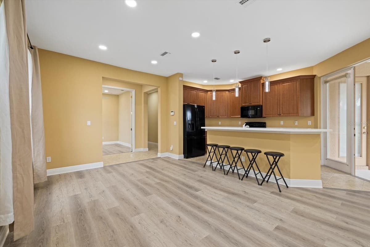 4331 TURNBERRY CIRCLE — photo 9 of 25