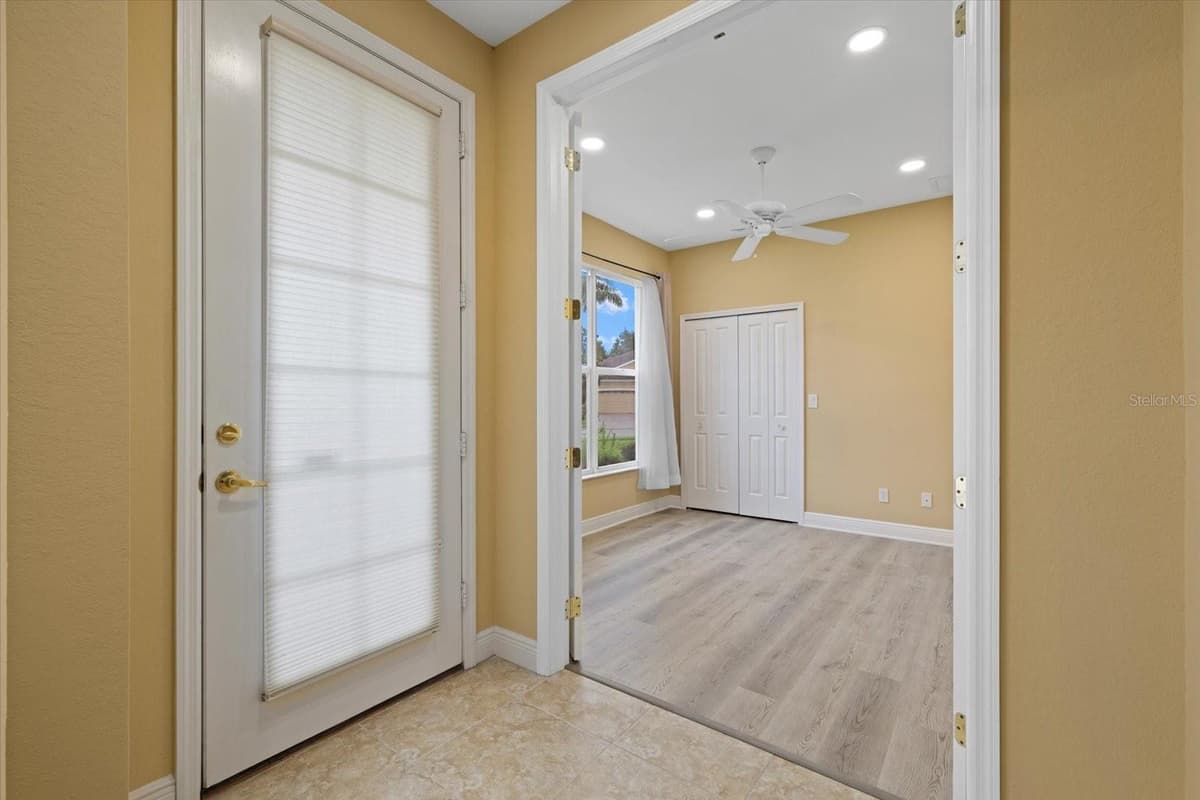 4331 TURNBERRY CIRCLE — photo 4 of 25
