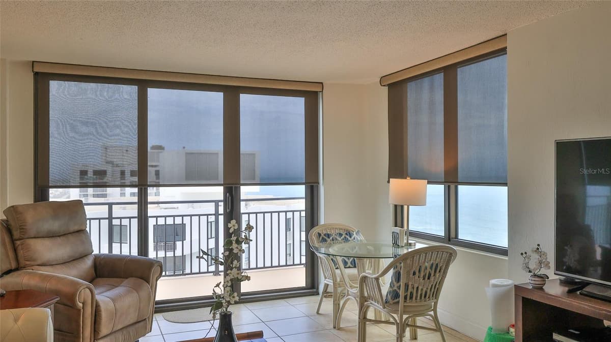 3051 ATLANTIC AVENUE — photo 15 of 35