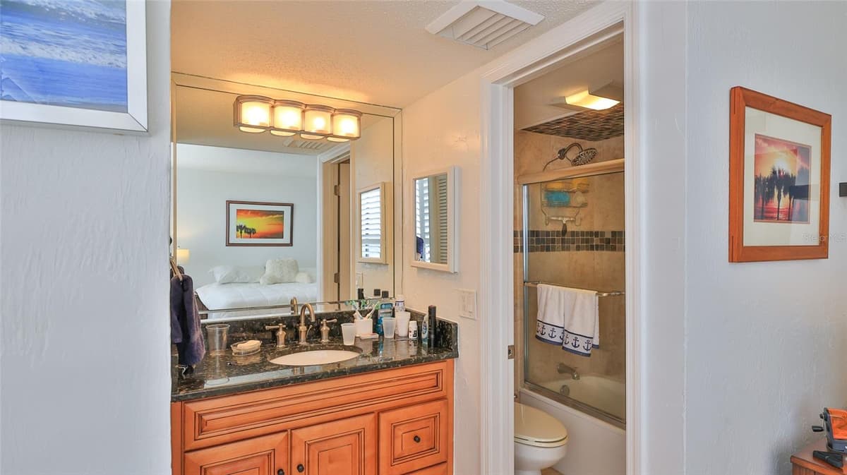 3051 ATLANTIC AVENUE — photo 25 of 35