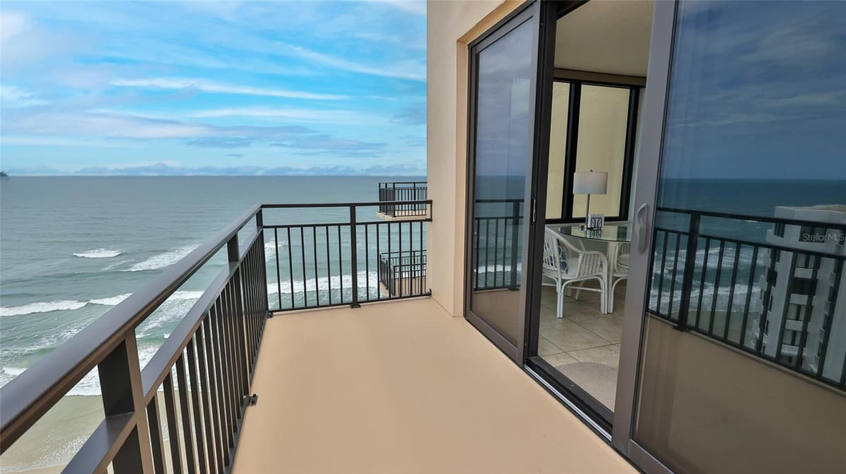 3051 ATLANTIC AVENUE — photo 10 of 35