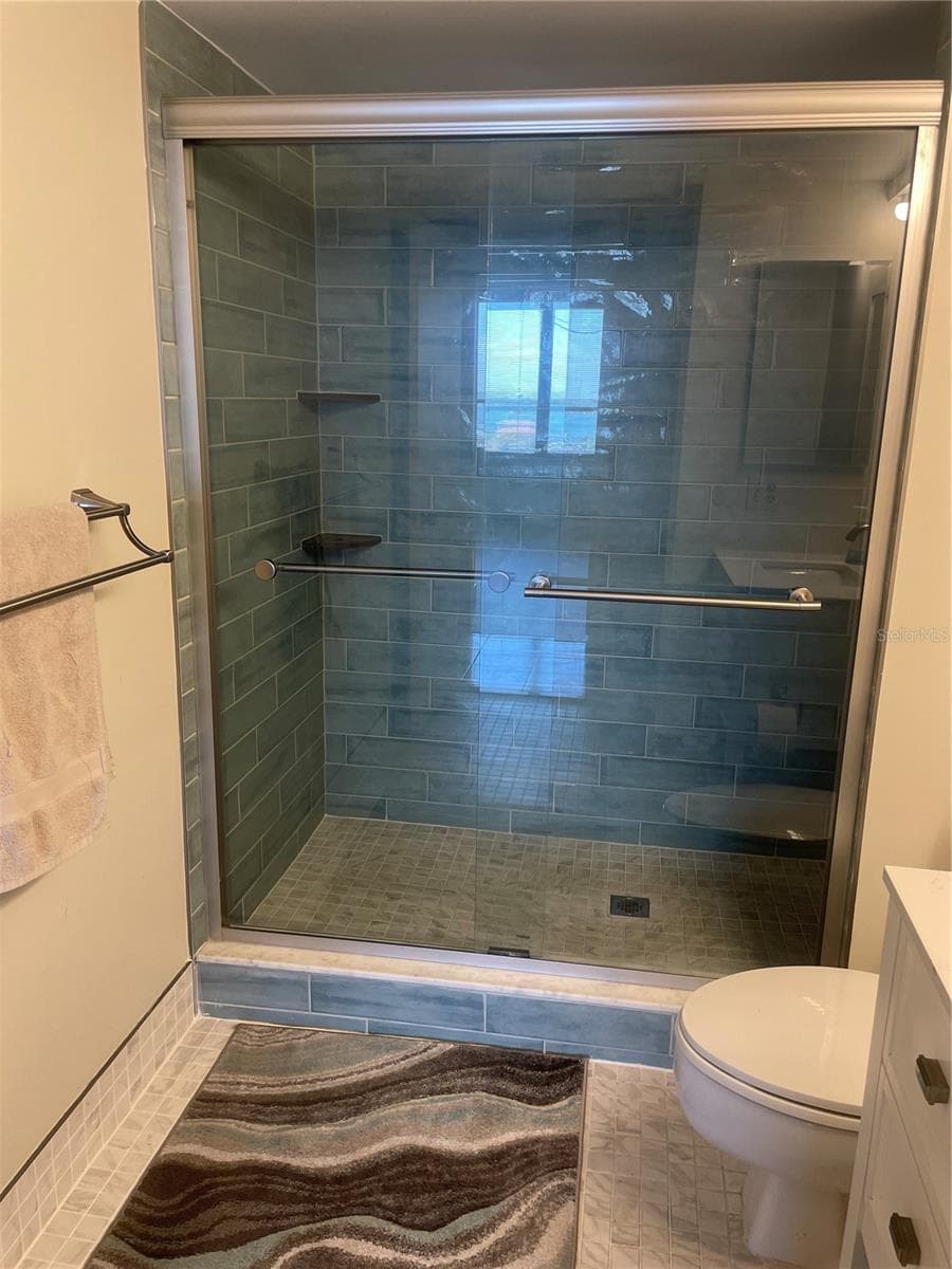 400 ISLAND WAY — photo 12 of 25