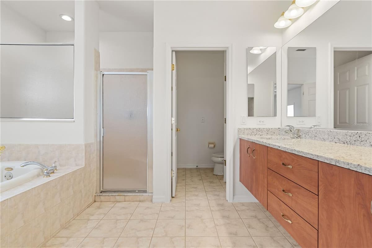 250 GEORGE ROAD — photo 64 of 90