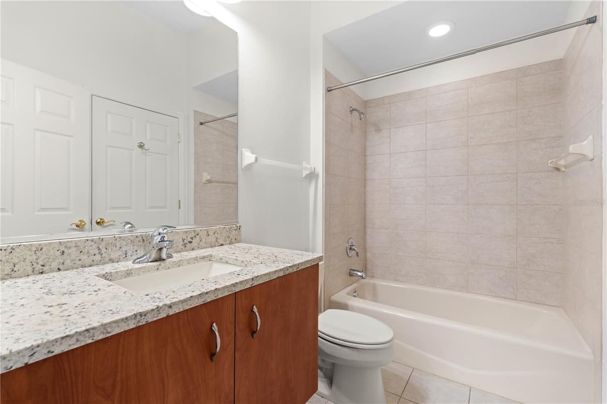 250 GEORGE ROAD — photo 47 of 90