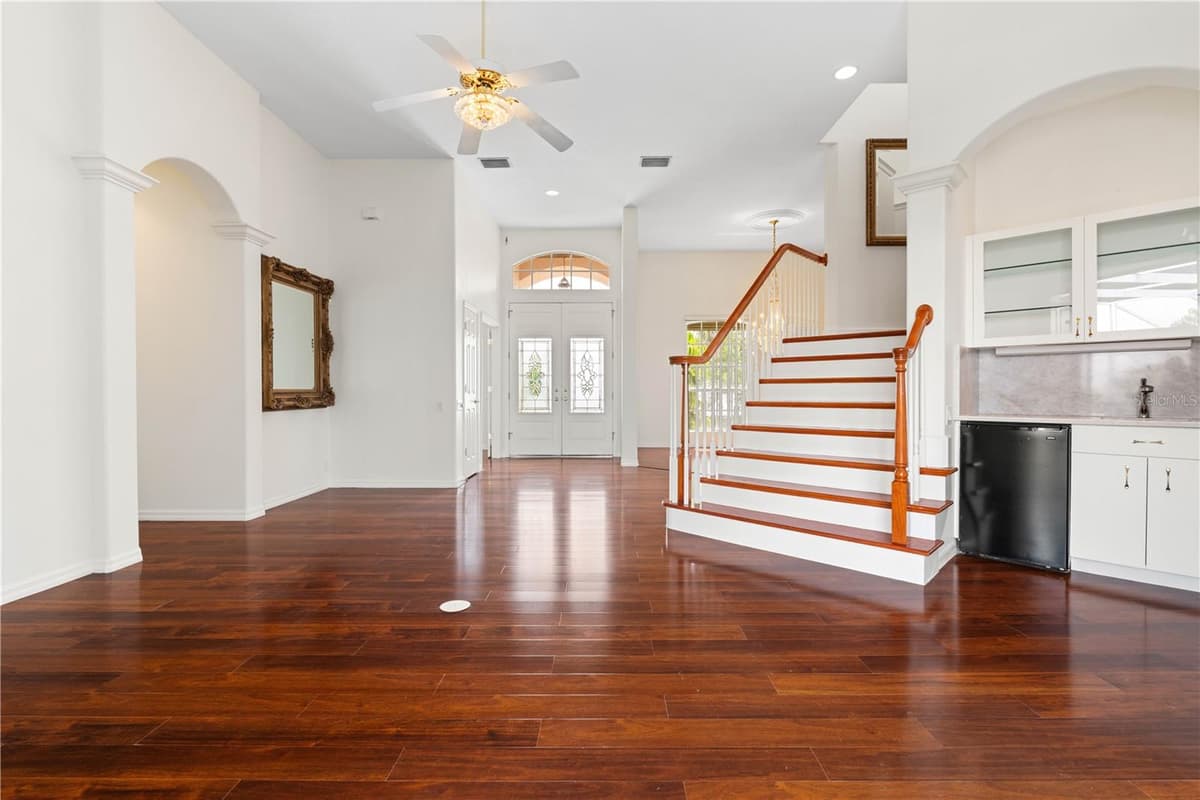 250 GEORGE ROAD — photo 19 of 90