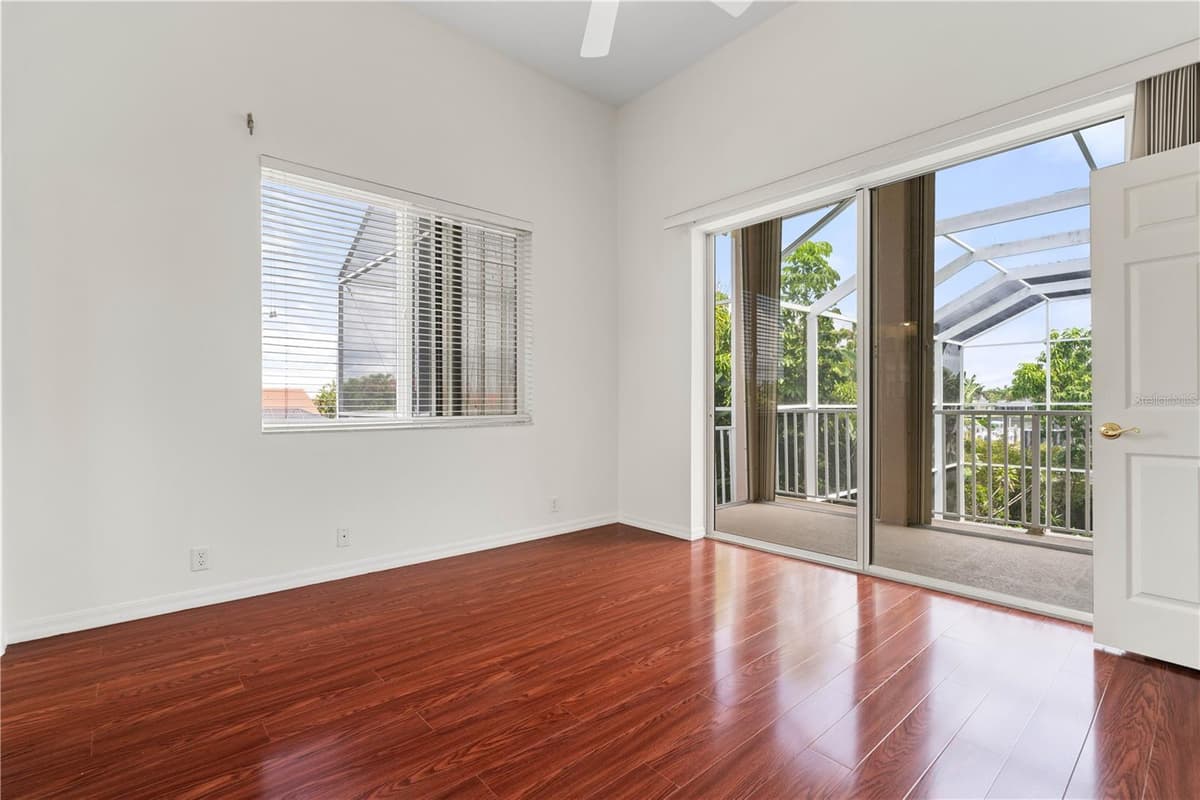 250 GEORGE ROAD — photo 40 of 90