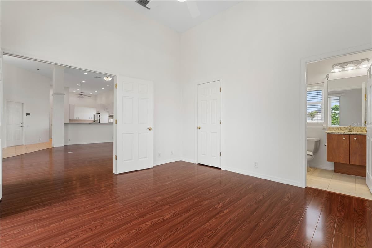 250 GEORGE ROAD — photo 41 of 90