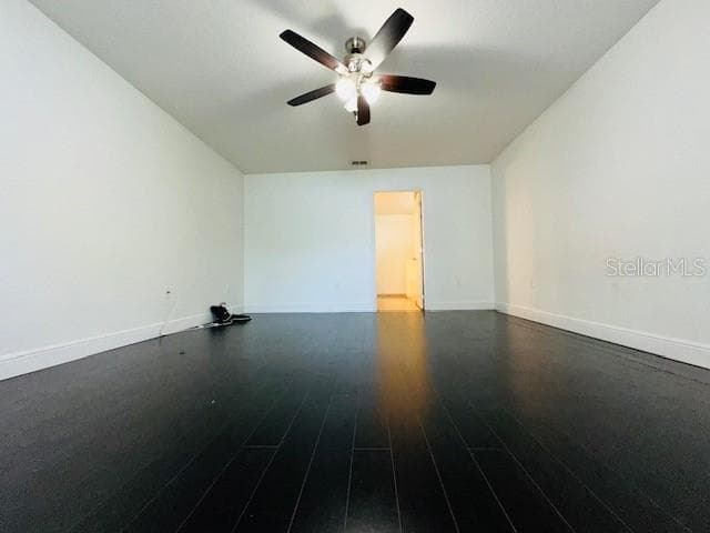639 MESILLA DRIVE — photo 17 of 42